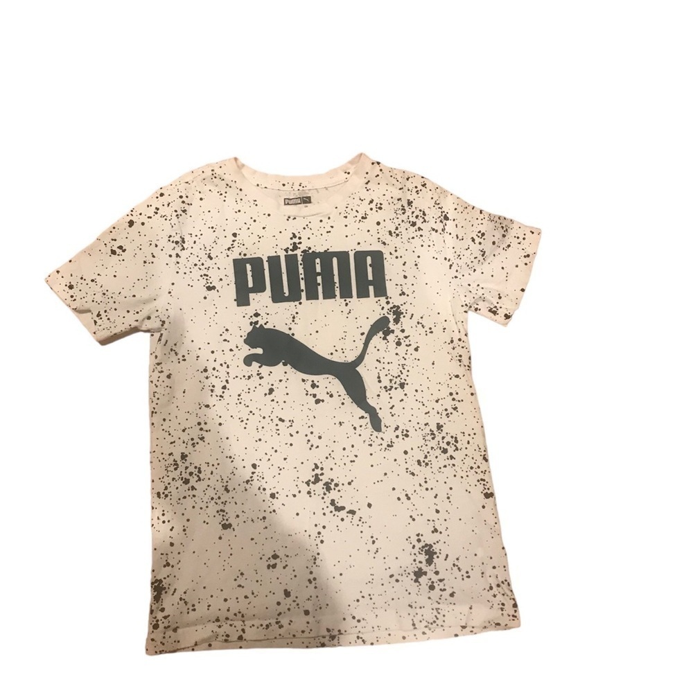 Puma T-shirt nwot​​​​​​​​